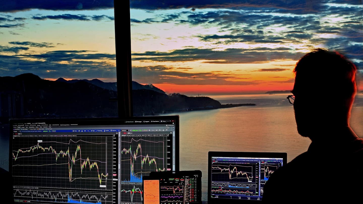 Equity charts for mining and exchange companies